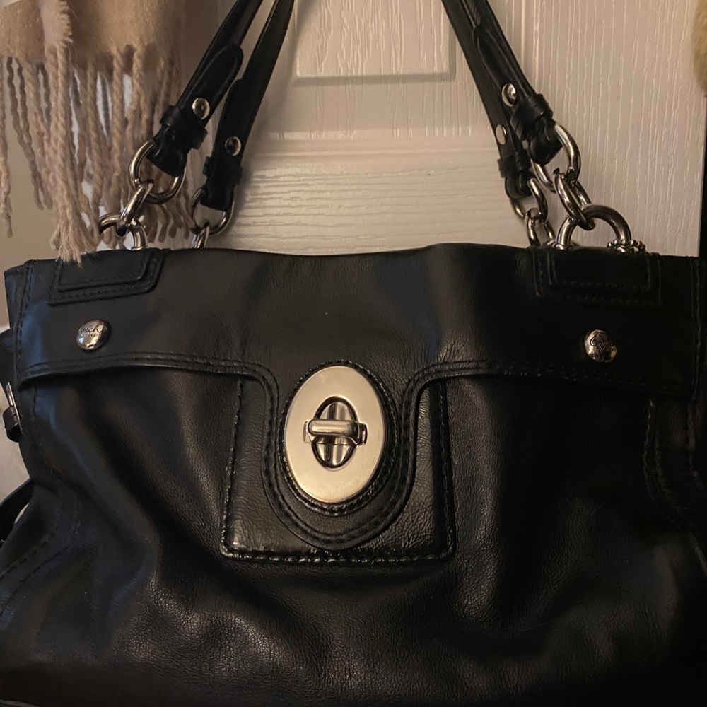 Coach purse - Picture 2 of 4